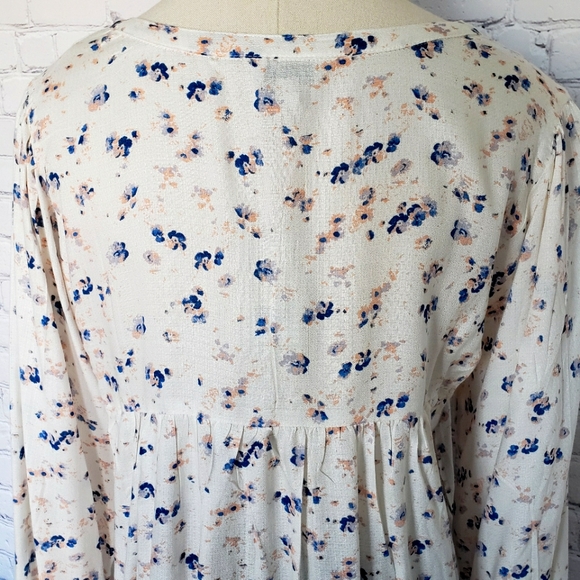 Lucky Brand Long Sleeve Boho Floral Smock Top--Sz M - Picture 5 of 16